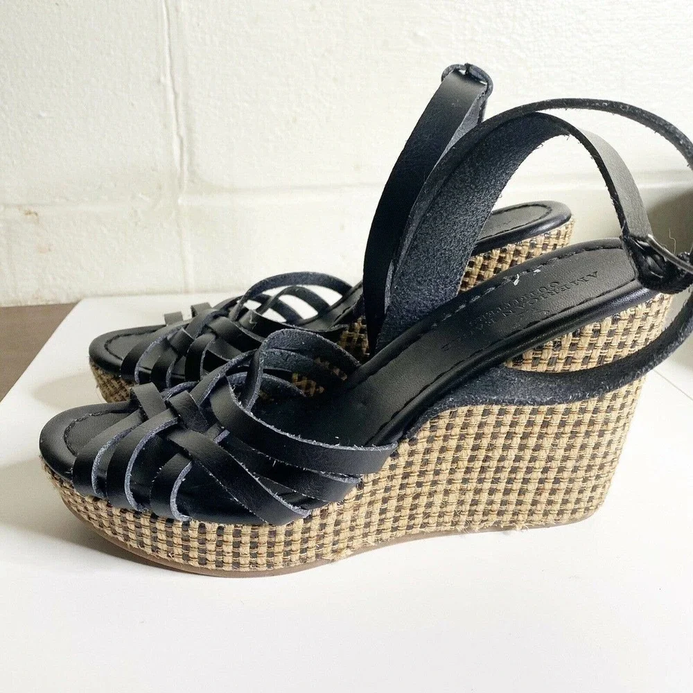 American Eagle Sz 6 Faux Leather wedge sandals Black Platform Cork